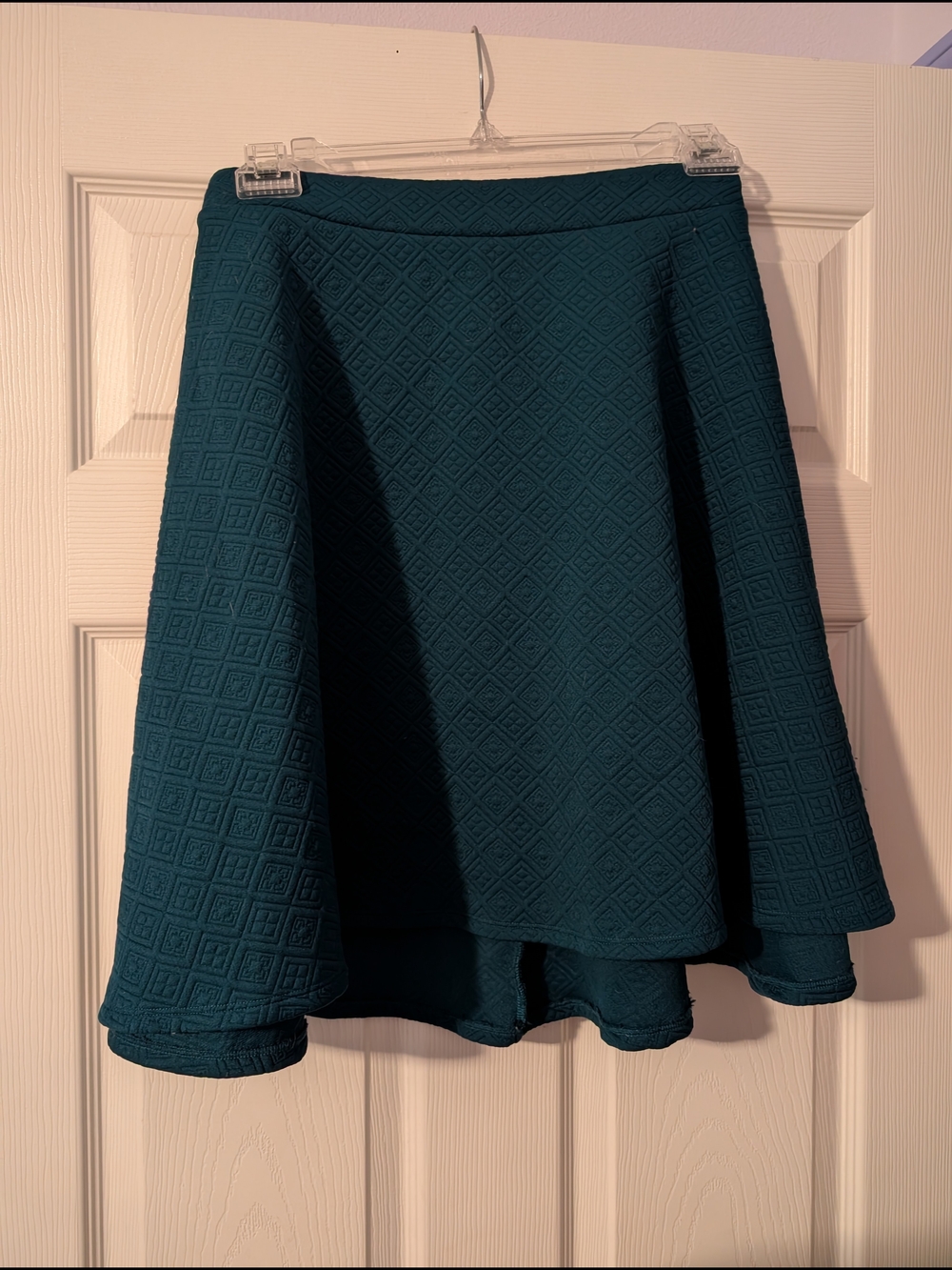 EUC torrid Teal Diamond-Textured Circle Mini Skirt